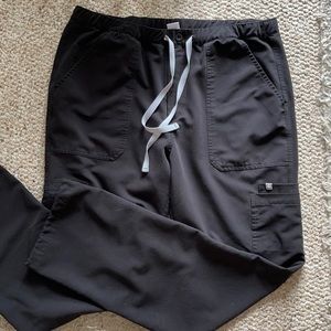 Men’s Large Fig Black Scrub Bottoms
